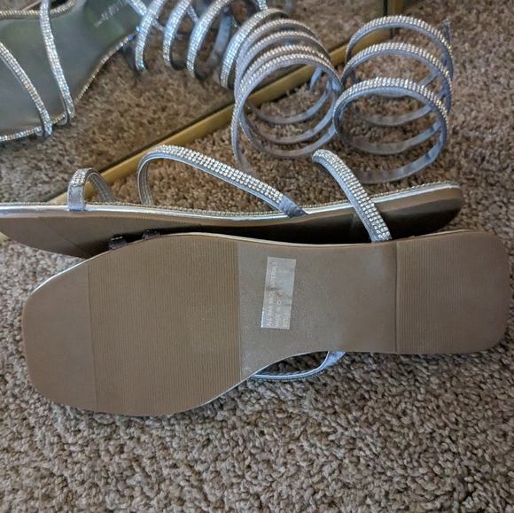 Sparkly sandals - Picture 4 of 5